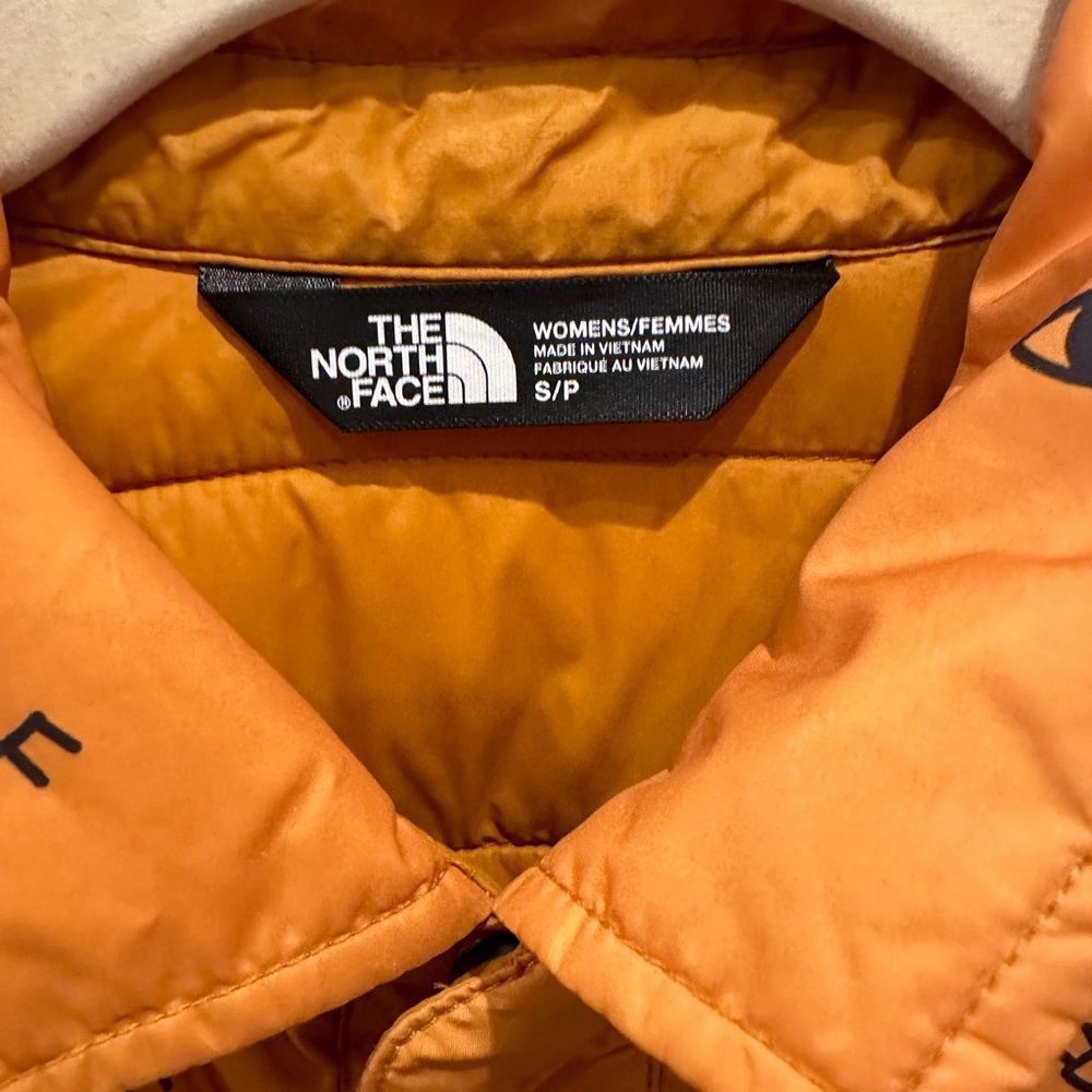 🎉HP🎉The North Face Whoisthis Eye Jacket size Small Puffer - Picture 5 of 9
